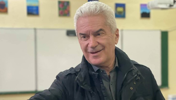 Лидерът на "Атака" предизвика скандал при започване на съдебното заседание Лидерът на "Атака" предизвика скандал при започване на съдебното заседание