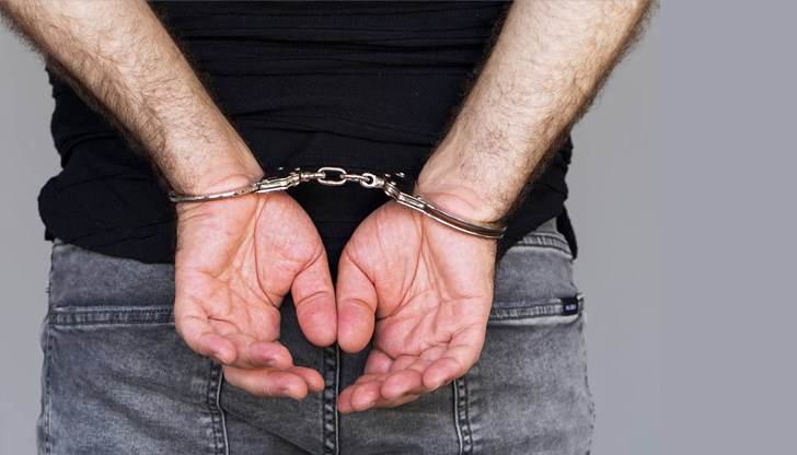 38-годишен русенец е задържан за срок до 72 часа