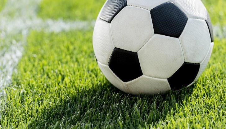 Ангел Петров от Мирянци припаднал на паркинга Ангел Петров от Мирянци припаднал на паркинга