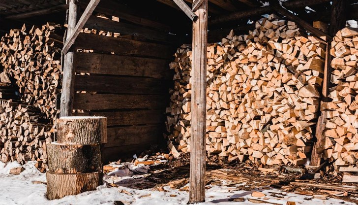 Това е станало при съвместна проверка на полицията и Регионалната дирекция по горите