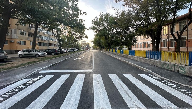 Завършват дейностите по цялостния ремонт на първите две улици - ул. „Тича“ и ул. „Тича“