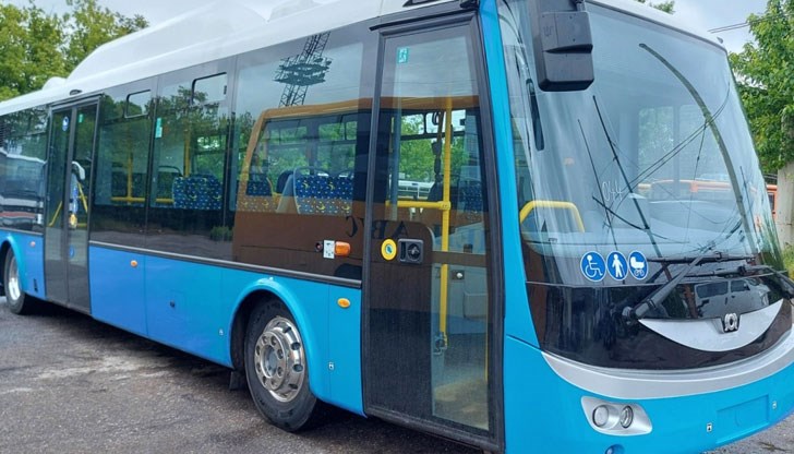 Призовават се пътуващите с обществения градски транспорт да се пренасочат към спирките по гореупоменатите маршрути