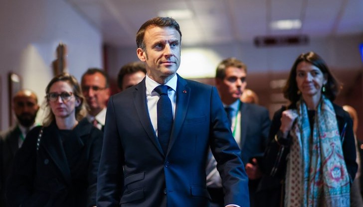 Франция включва правата на абортите в конституция до края на годината