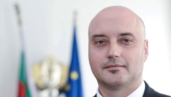 Според министърът на правосъдието ГЕРБ и ДПС нямат интерес да си сменят позициите в последния момент и да бламират реформата