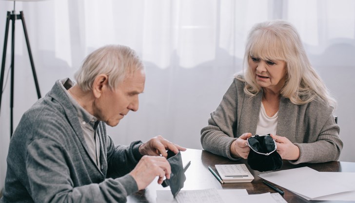 Половината работещи пенсионери с допълнителен стаж не получават увеличение на пенсията си Половината работещи пенсионери с допълнителен стаж не получават увеличение на пенсията си