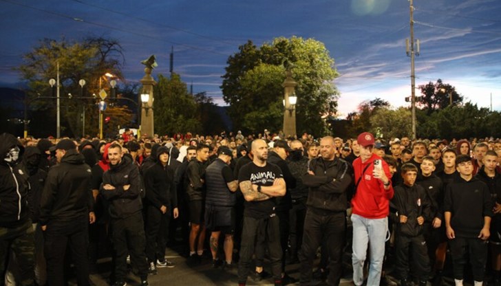 Запалянковците са недоволни от спряната реконструкция на стадион "Българска армия"