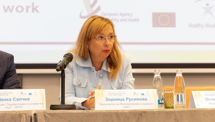 Почти няма работодател, който да не се оплаква от липса на кадри, посочи Зорница Русинова