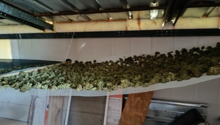 Наркотичните вещества са иззети при проведена специализирана полицейска операция