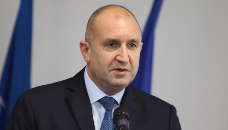 Ако има някаква промяна в обстановката, съм готов да свикам Консултативния съвет по национална сигурност, каза държавният глава Ако има някаква промяна в обстановката, съм готов да свикам Консултативния съвет по национална сигурност, каза държавният глава