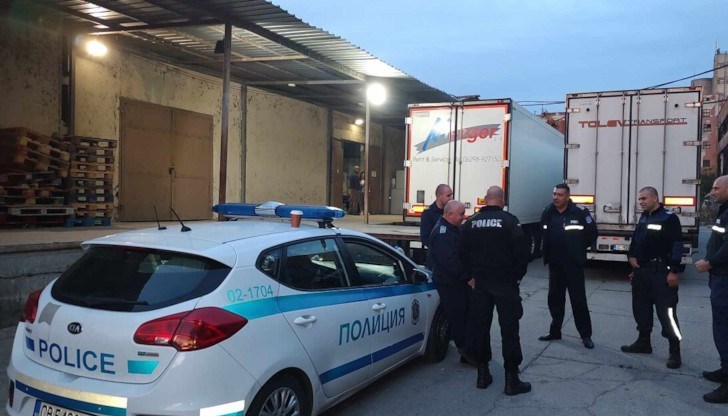 В момента създаваме организация машините да бъдат върнати, обясни комисар Марин Димитров от областната полиция в Бургас В момента създаваме организация машините да бъдат върнати, обясни комисар Марин Димитров от областната полиция в Бургас