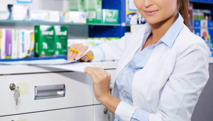 Майки с малки деца трябва да се връщат по 4 пъти до кабинета заради разминаване в кодовете Майки с малки деца трябва да се връщат по 4 пъти до кабинета заради разминаване в кодовете