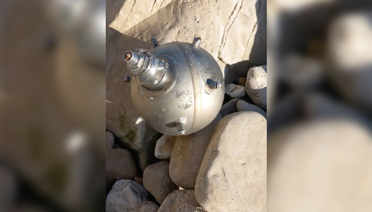 Металната сфера е открита на 5 метра от морето