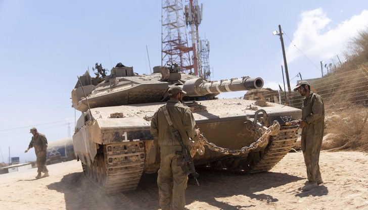 Израелската армия съобщи, че стрелбата е била случайна, и съжалява за инцидента