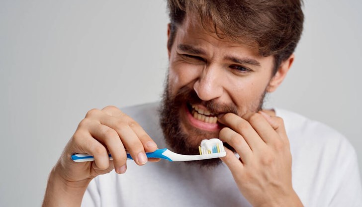 Увеличава се и чувствителността на зъбите Увеличава се и чувствителността на зъбите