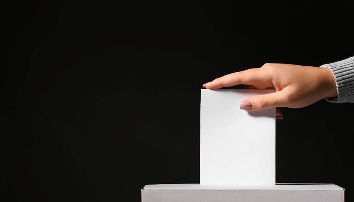 След първия тур - повечето големи градове у нас не успяха да си изберат кметове и отиват на втори тур