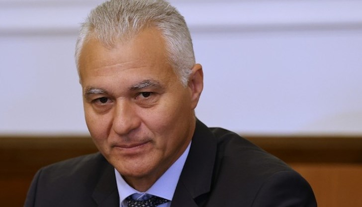 Това каза Пламен Тончев на влизане в сградата на НС Това каза Пламен Тончев на влизане в сградата на НС