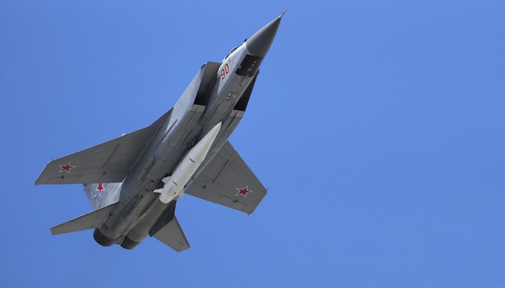 Балистичните ракети "Кинжал" могат да летят със свръхзвукова скорост и да избягват модерните ПВО-системи Балистичните ракети "Кинжал" могат да летят със свръхзвукова скорост и да избягват модерните ПВО-системи