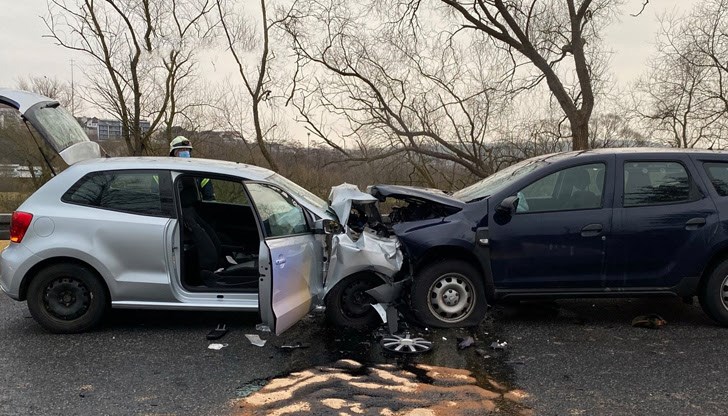 Над 50 са случаите в страната, които чакат хората автотехнически експертизи по година, година и половина