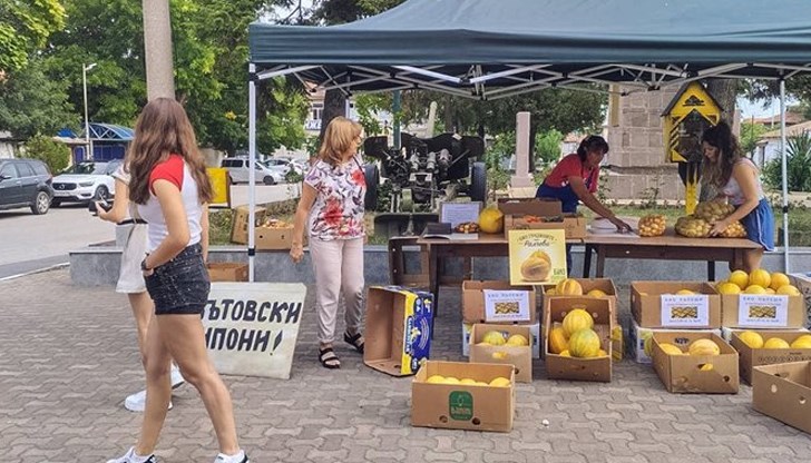 Местните нямат търпение времето да се затопли и отново да могат да пазаруват по този модерен начин