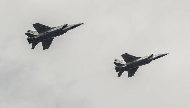 Въоръжените с ракети “Кинжал” МиГ-31 ще следят обстановката в Средиземно море Въоръжените с ракети “Кинжал” МиГ-31 ще следят обстановката в Средиземно море