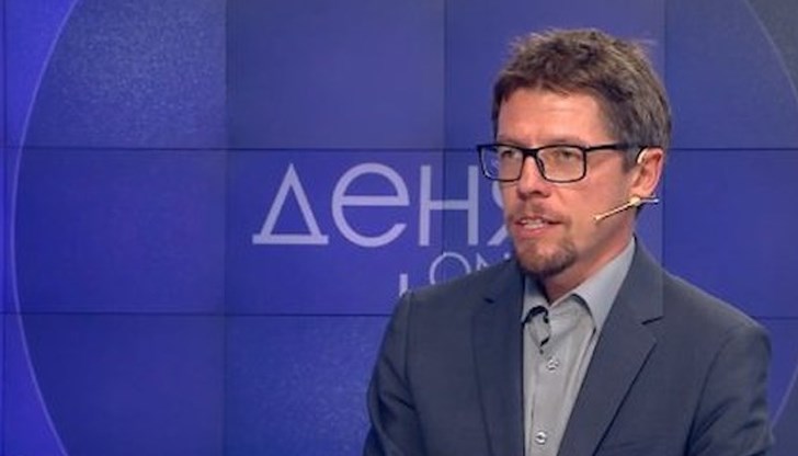 Стоил Цицелков: България страда много повече от контролиран вот Стоил Цицелков: България страда много повече от контролиран вот