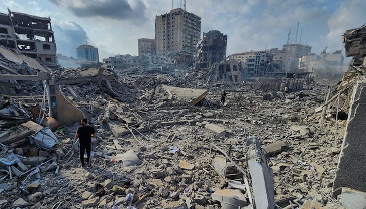 По данни на израелските военни са били поразени над 450 цели По данни на израелските военни са били поразени над 450 цели