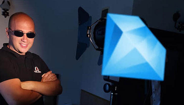 42-годишният Димитър Дардов е с обвинения за притежание и заснемане на порнографски материали