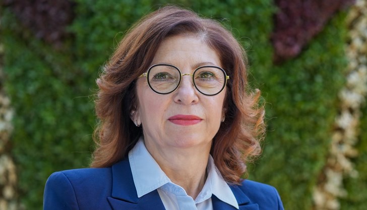 Г-жо Стефанова, ама наистина ли искате 4 години да управлявате Русе? Г-жо Стефанова, ама наистина ли искате 4 години да управлявате Русе?