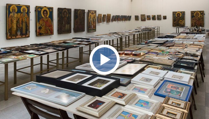 Близо 270 автори ще представят творбите си по време на Международно биенале