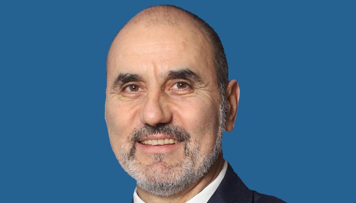 През годините не се казваше истината за поетите ангажименти на страната ни в ЕС за сектор „Енергетика”, обясни той През годините не се казваше истината за поетите ангажименти на страната ни в ЕС за сектор „Енергетика”, обясни той