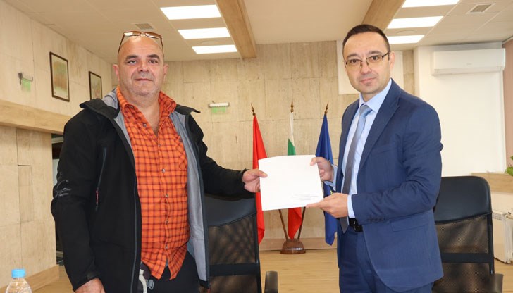 Главната дирекция и сдружението ще си сътрудничат и при организиране на дейности за опазване на околната среда Главната дирекция и сдружението ще си сътрудничат и при организиране на дейности за опазване на околната среда