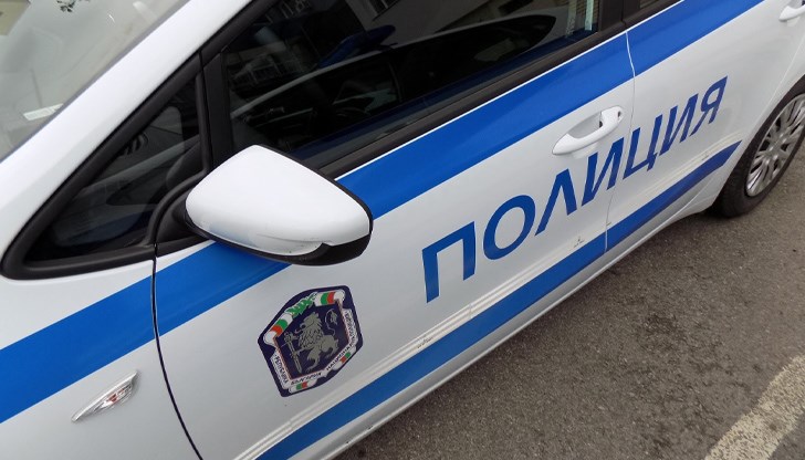 В района на светофара край квартал „Бриз“ се е образувало огромно задръстване