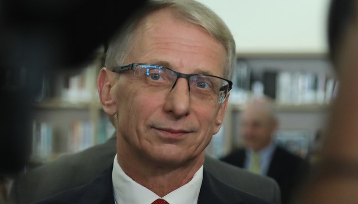 Европейските лидери ще обсъждат ситуацията в Украйна и в Близкия изток, средносрочната ревизия на Многогодишната финансова рамка, проблемите в икономиката и миграцията Европейските лидери ще обсъждат ситуацията в Украйна и в Близкия изток, средносрочната ревизия на Многогодишната финансова рамка, проблемите в икономиката и миграцията