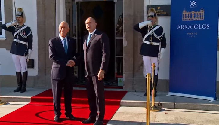 Румен Радев отбеляза, че България и Румъния отдавна са покрили необходимите критерии, но членството непрекъснато се отлага