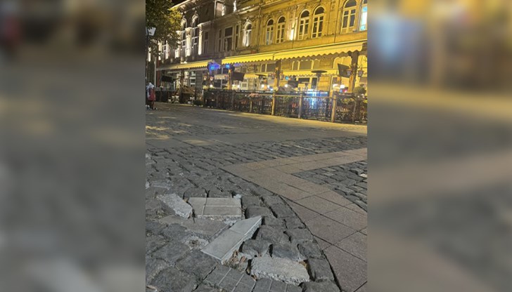 Софиянци да не се оплакват от реденето на жълтите павета, гласи ироничен коментар в мрежата Софиянци да не се оплакват от реденето на жълтите павета, гласи ироничен коментар в мрежата