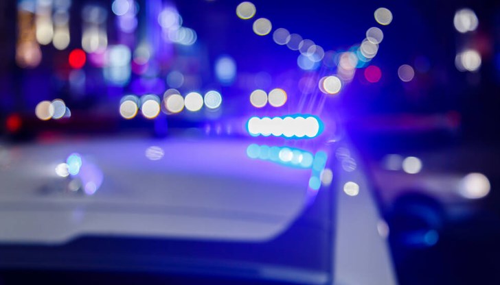 Жената била улучена от куршум в корема