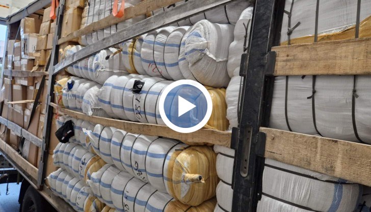 Парфюми, облекла, обувки и аксесоари са декларирани като прах за пране