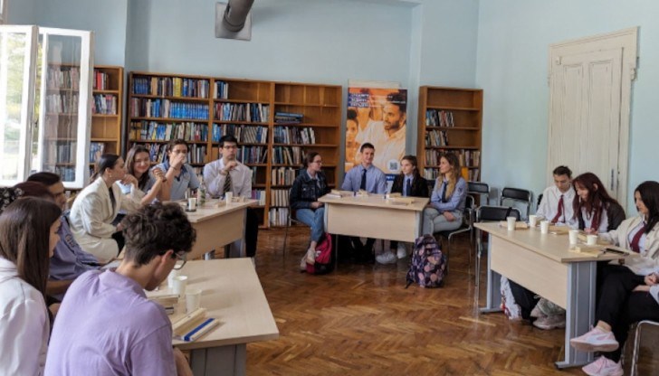 Гимназисти от четири русенски училища се състезаваха в инициатива по медийна грамотност