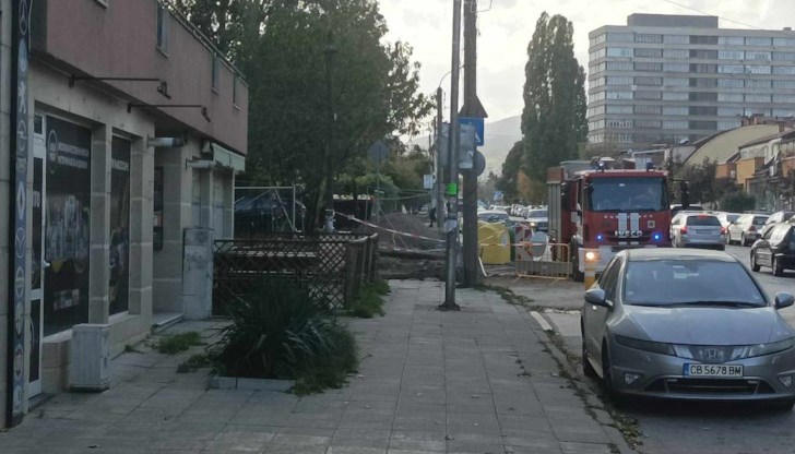 В квартал „Овча Купел“ се носи силна миризма на газ и жителите са видимо паникьосани В квартал „Овча Купел“ се носи силна миризма на газ и жителите са видимо паникьосани