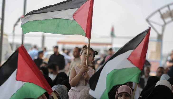 Еврейските училища в Амстердам от утре ще затворят врати