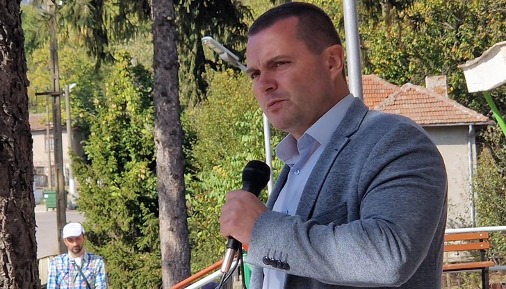 Кметът на Русе заяви, че да се посветиш на обществена работа не е лесно Кметът на Русе заяви, че да се посветиш на обществена работа не е лесно