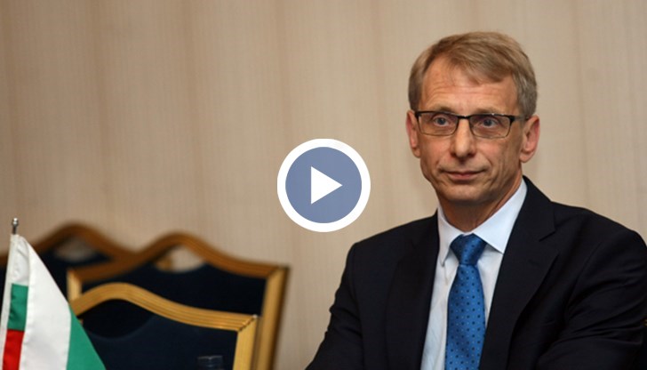 Корнелия Нинова заяви, че ако правителството оцелее, левицата веднага ще започне да събира подписи за нов вот на недоверие