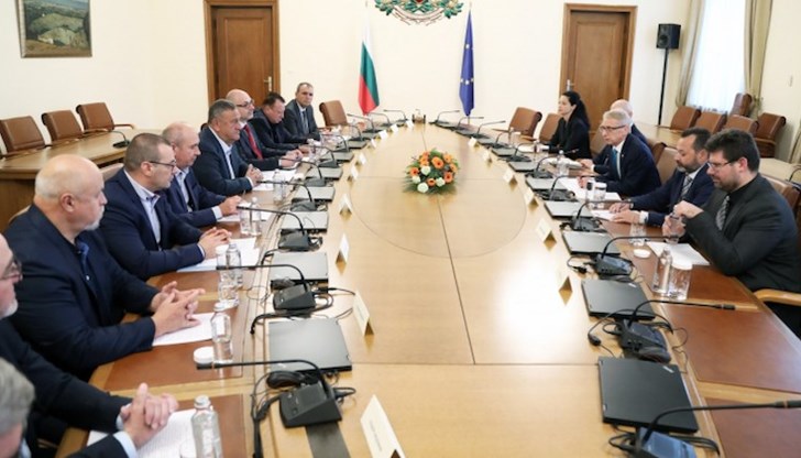 Премиерът очаква конкретни предложения в тази посока Премиерът очаква конкретни предложения в тази посока