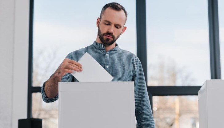 Секциите за гласуване се откриха в 7:00 часа и ще затворят в 19:00 часа