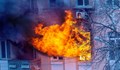 Огромен пожар гори в апартамент в квартал „Меден рудник“ в Бургас
