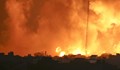 Израел обяви, че извършва масирани удари по Газа и че е разцепил ивицата на две
