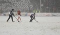Прекратиха футболен мач в София заради силен снеговалеж