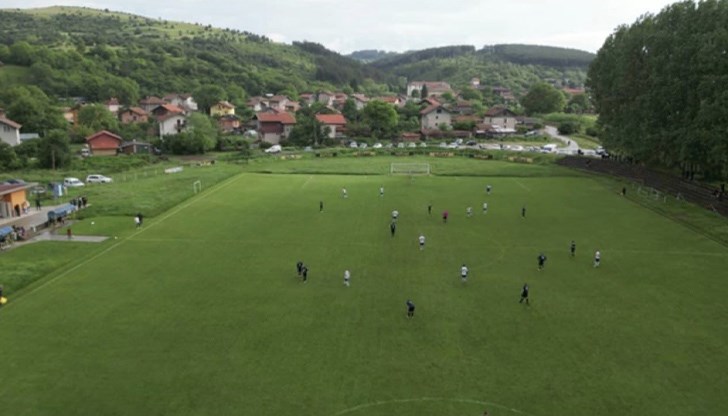 Футболният клуб Черногорец Ноевци предложи терена си за провеждане на европейската квалификация