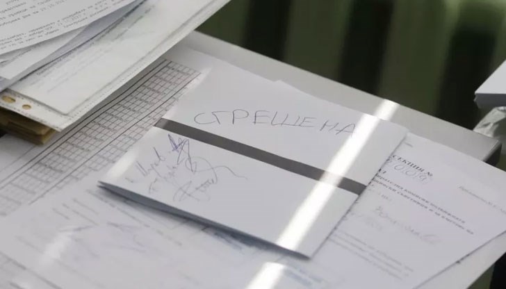 Всеки шести глас, подаден за общински съветник на първия тур от местните избори миналата неделя, е недействителен Всеки шести глас, подаден за общински съветник на първия тур от местните избори миналата неделя, е недействителен