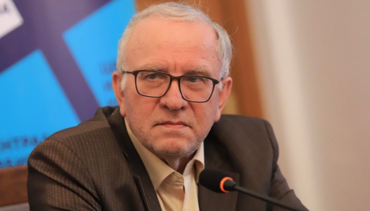 От Комисията коментираха нерегламентираното изнасяне на машините за гласуване От Комисията коментираха нерегламентираното изнасяне на машините за гласуване